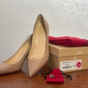 Christian Louboutin Beige Leather Pumps